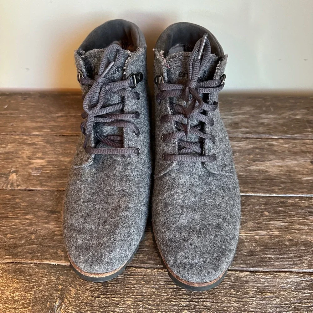 Woolrich Womens Gray Wool Blend Ankle Boots Vibram Sole Lace Up Size 8‎